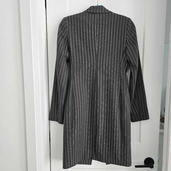 Ladies Pinstripe Skirt Suit Set - Grey and White - Picture 4 of 7